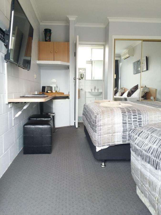 White Manor Motel Cooma Exteriör bild
